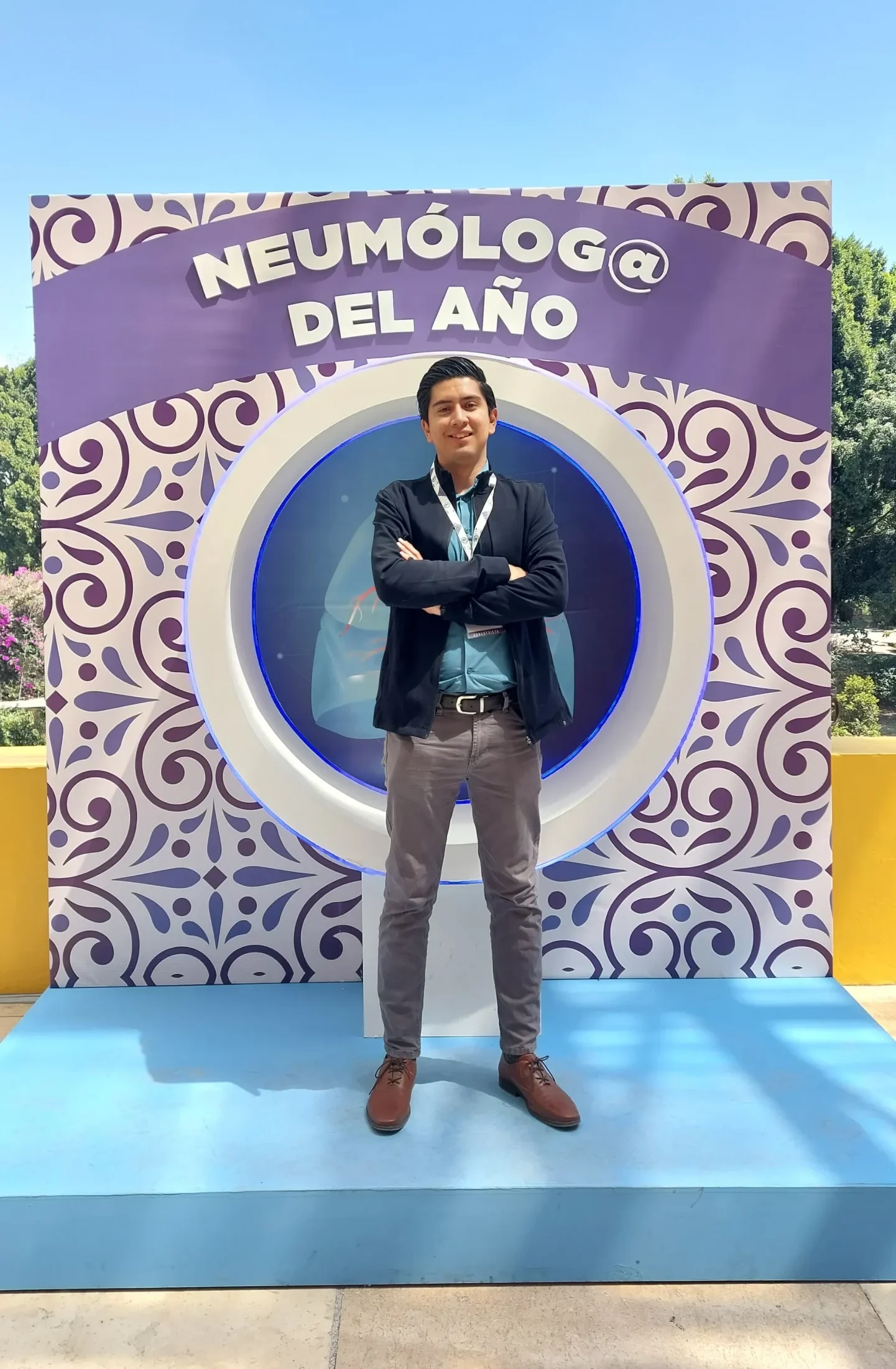 Dr. Daniel Salazar Quiroz - Neumólogo